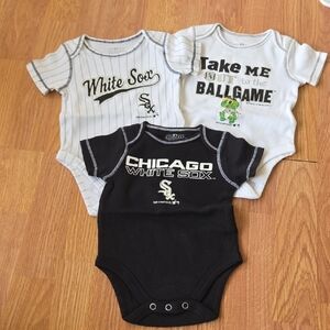 MLB Baby Chicago White Sox 0-3M 3pc Bodysuits New Baseball